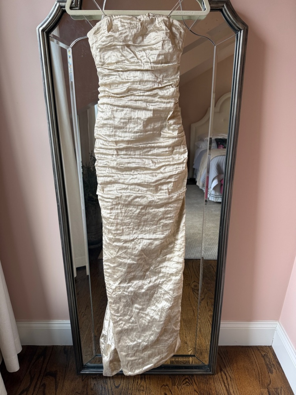 Nicole Miller Strapless Ruched gold/cream Evening Dress
